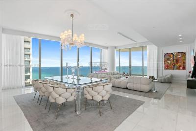 Departamento 4 dormitorios en venta en Sunny Isles, Miami