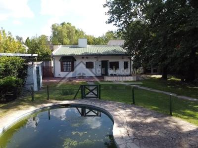 Casa 2 dormitorios en venta en Del Viso, Pilar