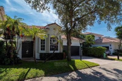 Casa en venta en Sunny Isles, Miami