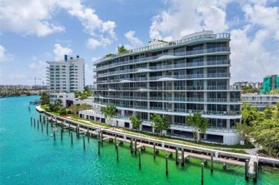Departamento 2 dormitorios en venta en Bal Harbour, Miami