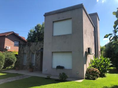 Casa 3 dormitorios en venta en La Cascada, Pilar