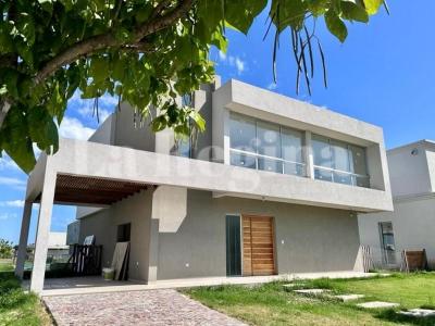 Casa 3 dormitorios en venta en Puertos, Escobar