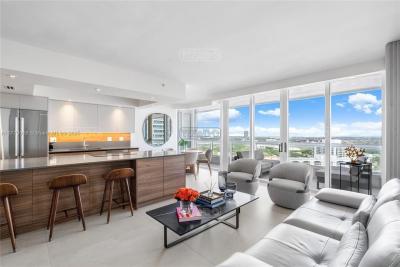 Departamento 2 dormitorios en venta en Aventura, Miami
