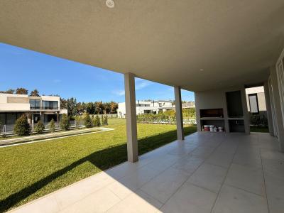 Casa 3 dormitorios en venta en Nordelta, Tigre