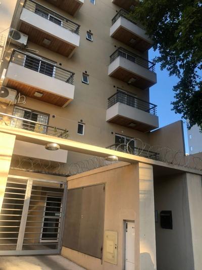 Departamento en alquiler en Caseros, Tres de Febrero