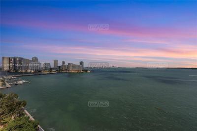 Departamento 2 dormitorios en venta en Miami