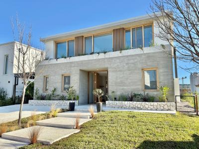Casa 4 dormitorios en venta en Nordelta, Tigre