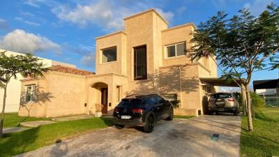 Casa 4 dormitorios en venta en Nordelta, Tigre