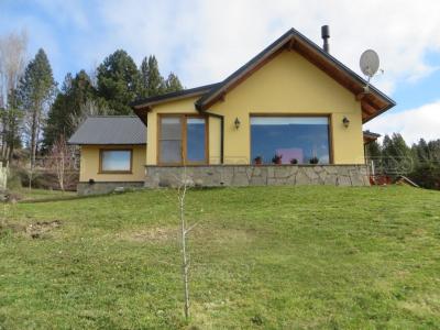 Casa 2 dormitorios en venta en Ruca Hue, San Martin de los Andes