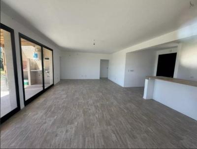 Casa 3 dormitorios en venta en San Sebastian, Escobar