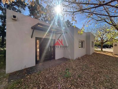Casa 3 dormitorios en venta en Las Orquideas, Pilar