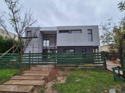 Casa 3 dormitorios en venta en San Sebastian, Escobar