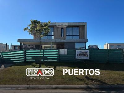 Casa 4 dormitorios en venta en Puertos, Escobar