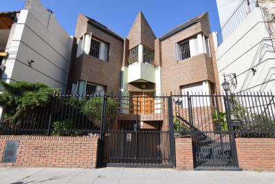 Departamento 5 dormitorios en venta en Boedo, Ciudad de Buenos Aires