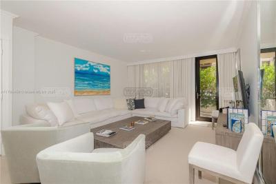 Departamento 1 dormitorios en venta en Bal Harbour, Miami