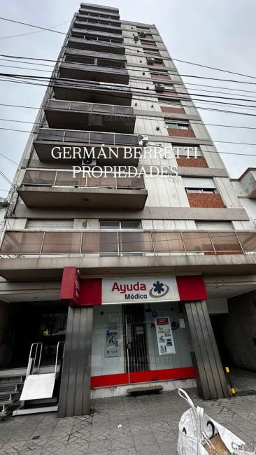 Departamento 2 dormitorios en venta en Lanus Oeste, Lanus