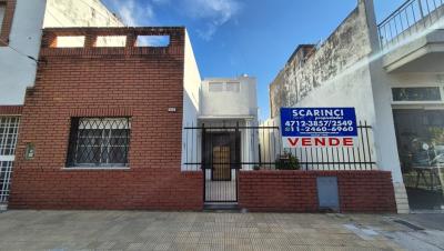 Casa 2 dormitorios en venta en Saenz Peña, Tres de Febrero