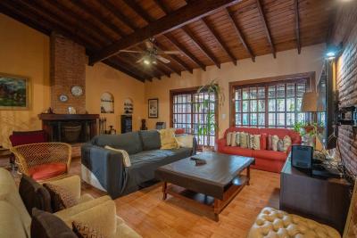 Casa 5 dormitorios en venta en Florida, Vicente Lopez