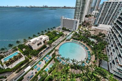 Departamento 2 dormitorios en venta en Miami