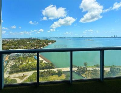 Departamento 1 dormitorios en venta en Miami