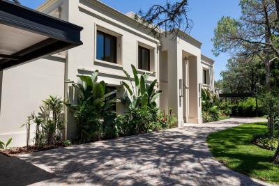 Casa 4 dormitorios en alquiler en Highland Park CC, Pilar
