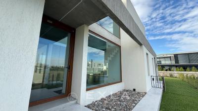 Casa 4 dormitorios en venta en Nordelta, Tigre