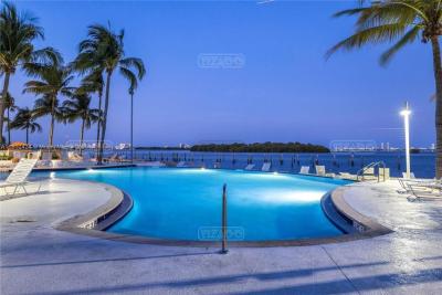 Departamento 2 dormitorios en venta en Miami