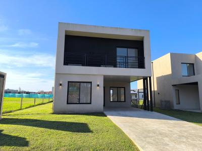 Casa 4 dormitorios en alquiler en El Aljibe, Pilar