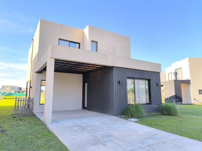 Casa 4 dormitorios en alquiler en El Aljibe, Pilar
