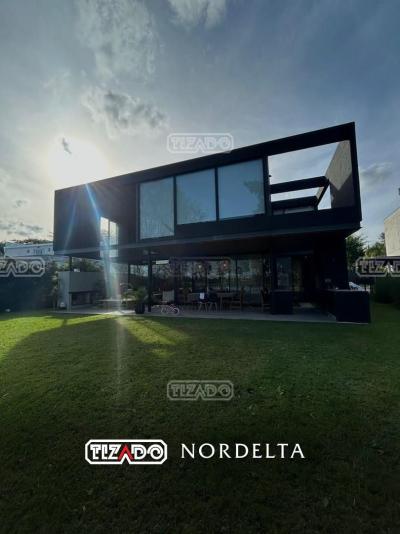Casa 4 dormitorios en venta en Villanueva, Tigre