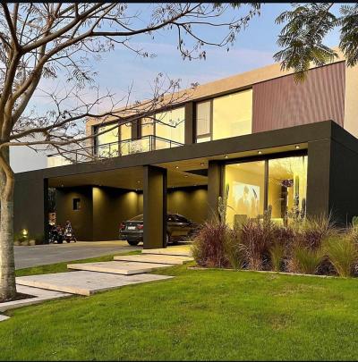 Casa 4 dormitorios en venta en Nordelta, Tigre