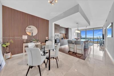 Departamento 1 dormitorios en venta en Miami