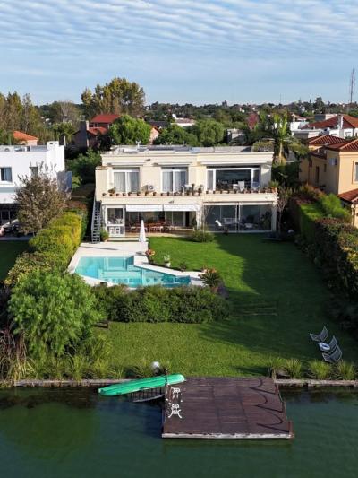 Casa 6 dormitorios en venta en Santa Barbara, Tigre