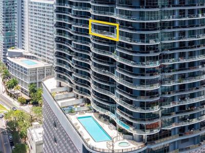 Departamento 2 dormitorios en venta en Miami