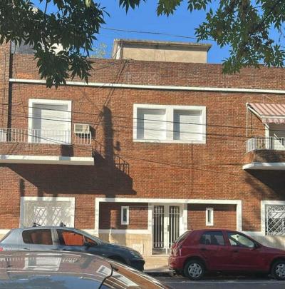 Departamento 2 dormitorios en venta en Lomas de Zamora