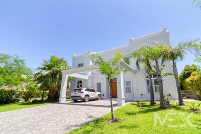 Casa 4 dormitorios en alquiler en Nordelta, Tigre