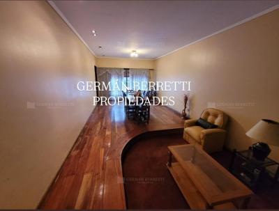 Casa 4 dormitorios en venta en Lanus Este, Lanus