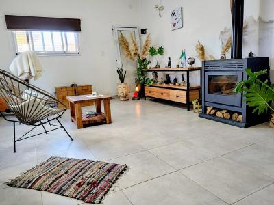 Casa 2 dormitorios en venta en Villa Parque Sicardi, La Plata