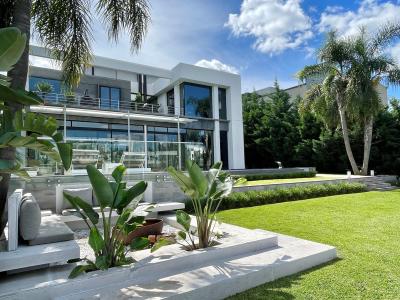 Casa 4 dormitorios en alquiler temporario en Nordelta, Tigre