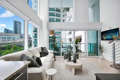 Departamento 2 dormitorios en venta en Miami