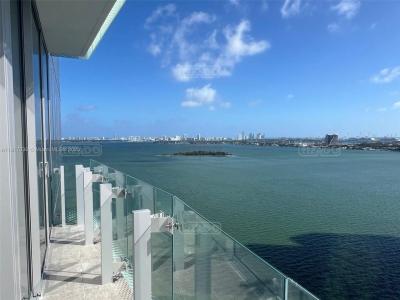 Departamento 1 dormitorios en venta en Miami