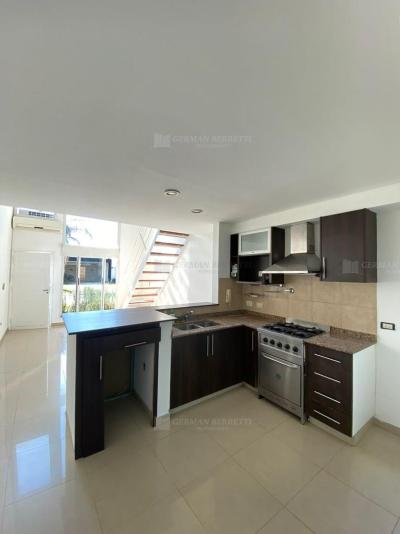 Departamento 1 dormitorios en alquiler en Guillermo Enrique Hudson, Berazategui