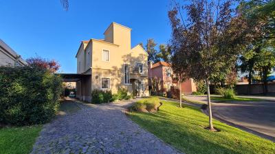 Casa 3 dormitorios en alquiler en General Pacheco, Tigre