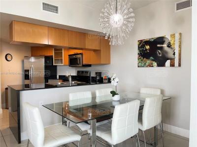 Departamento 2 dormitorios en venta en Miami