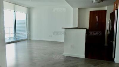 Departamento 1 dormitorios en venta en Miami