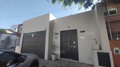 Casa 3 dormitorios en venta en Acassuso, San Isidro