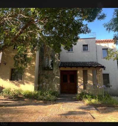 Casa 3 dormitorios en alquiler en General Pacheco, Tigre