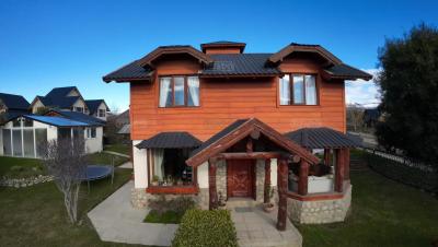 Casa 4 dormitorios en venta en Las Victorias, Bariloche