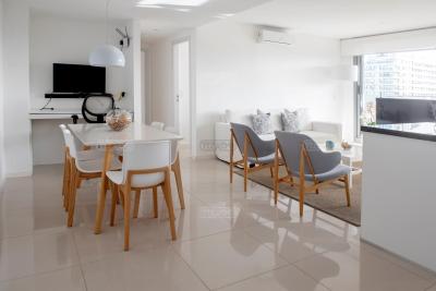 Departamento 3 dormitorios en venta en Punta del Este, Punta del Este