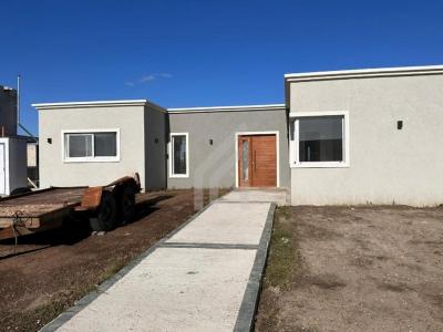 Casa 3 dormitorios en venta en San Sebastian, Escobar